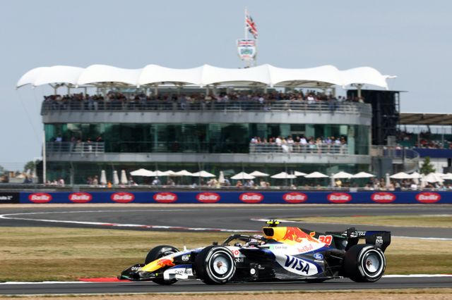 Средняя группа: прорыв Racing Bulls, шаг Williams, провал Haas