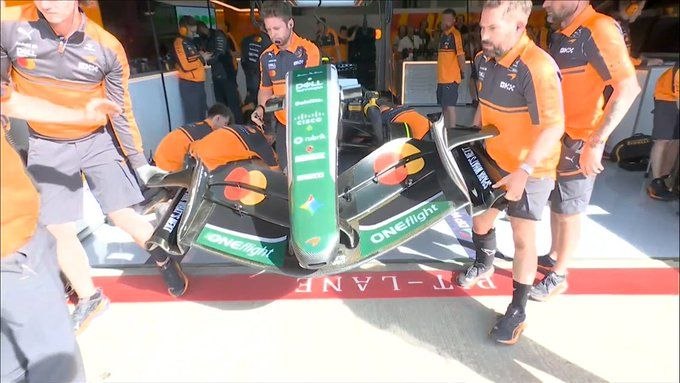 McLaren спешно чинит машину Норриса