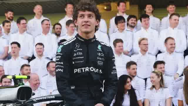 Антонелли в цветах Mercedes — на месте семикратного чемпиона