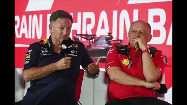 Хорнер и представитель Ferrari в паддоке Гран-при Бахрейна