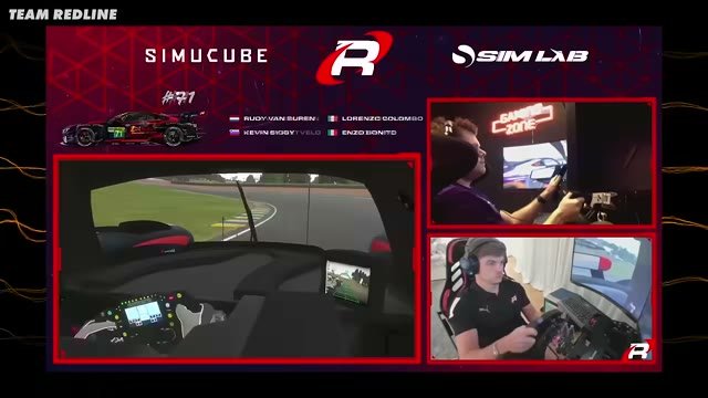 Team Redline — команда, за которую Макс выступает в симрейсинге
